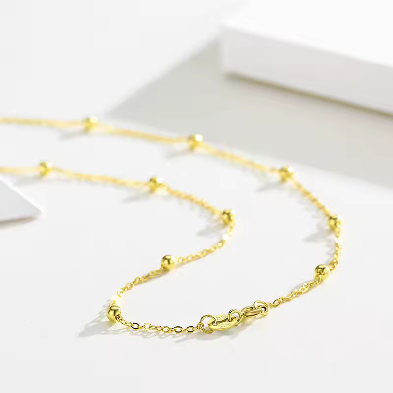 Feine goldene Kette mit kleinen Kugeln – 18K vergoldet, eleganter und schlichter Look.