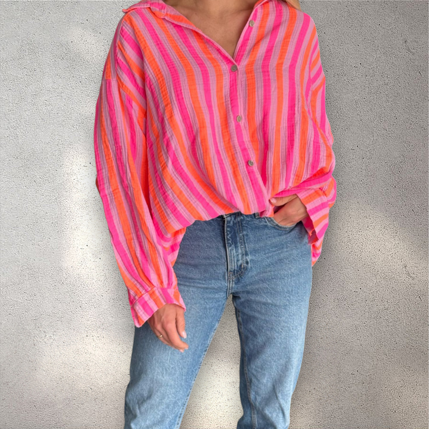 Luftige Sommerbluse aus Musselin mit Knopfleiste