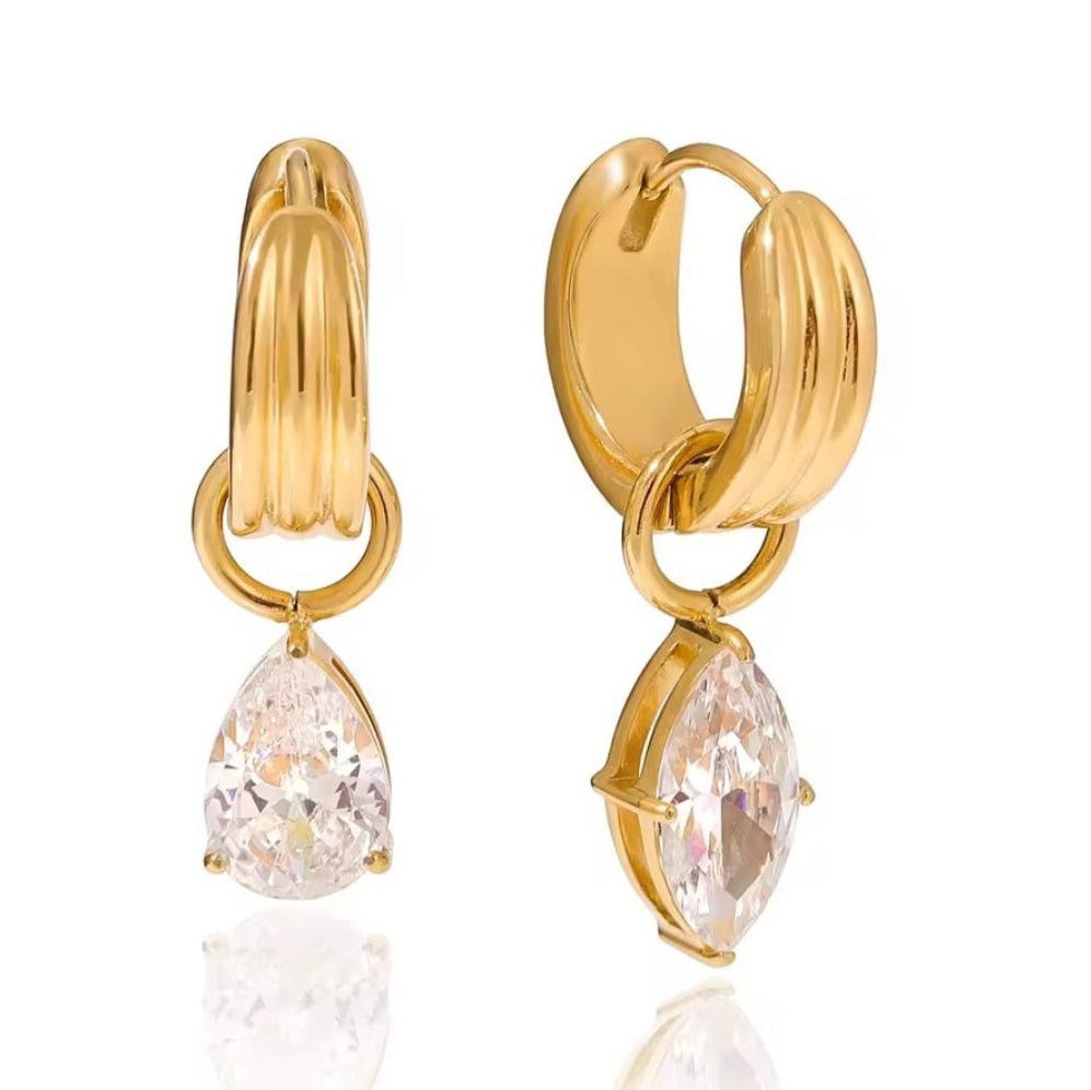 Goldene Tropfen Creolen mit Zirkonia