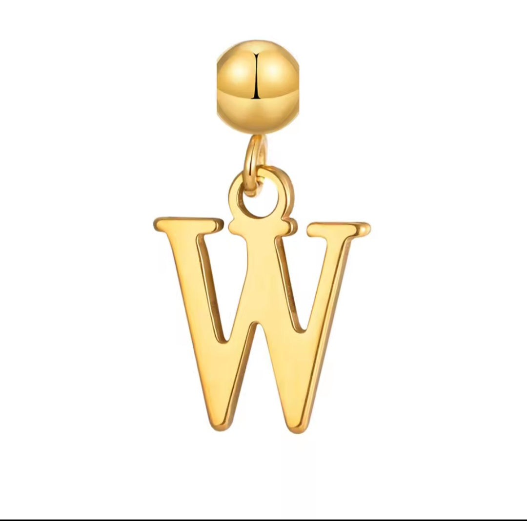 Bogue Buchstaben-Charm A - Z aus 18K IP-vergoldetem Edelstahl, ca. 1,2 cm