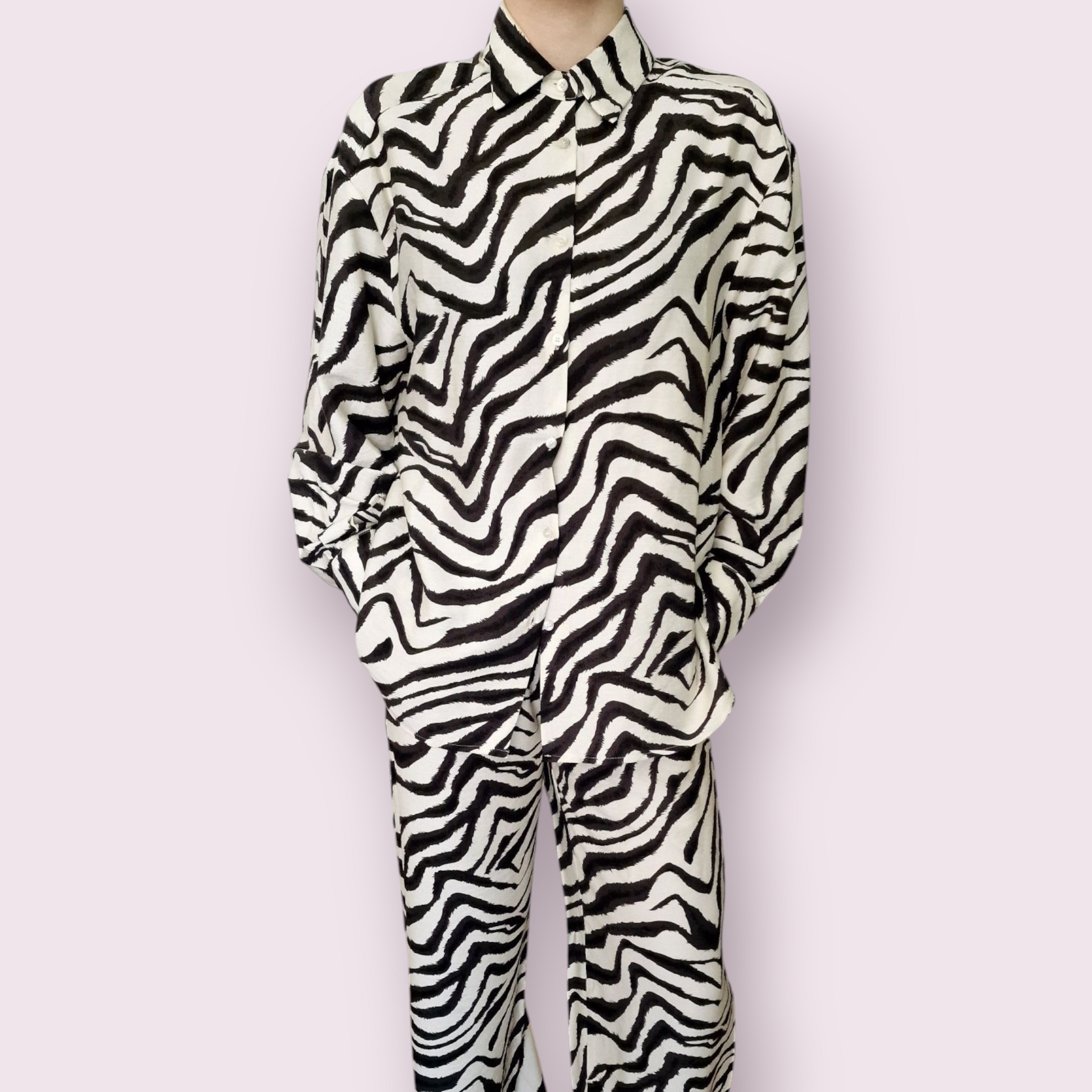 Weite Zebra Hose für Damen mit elastischem Bund