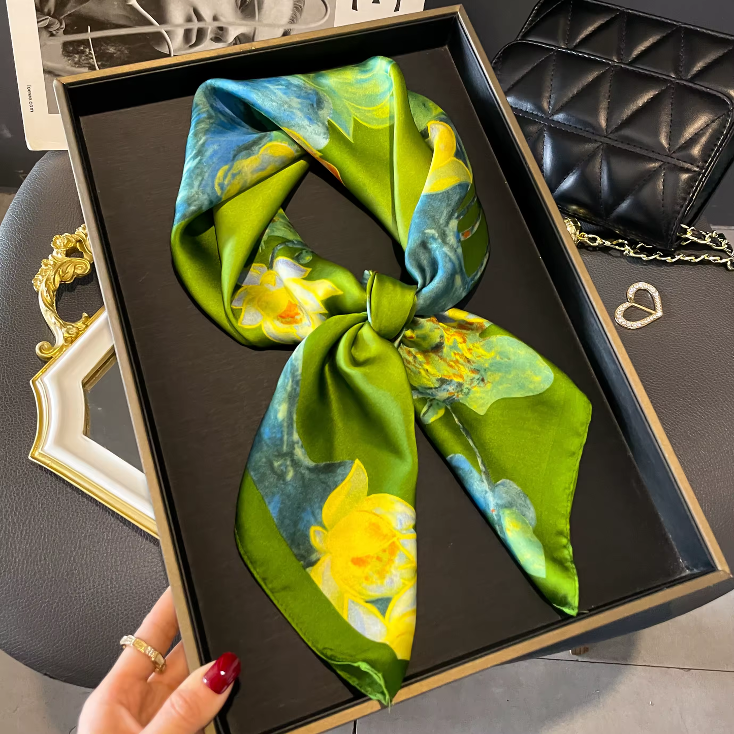 Satin-Haartuch Damen grün gelb Blumenmuster