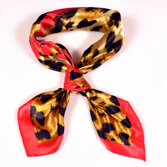 Rotes Satin-Haartuch mit Leopardenmuster – Damen Accessoire 