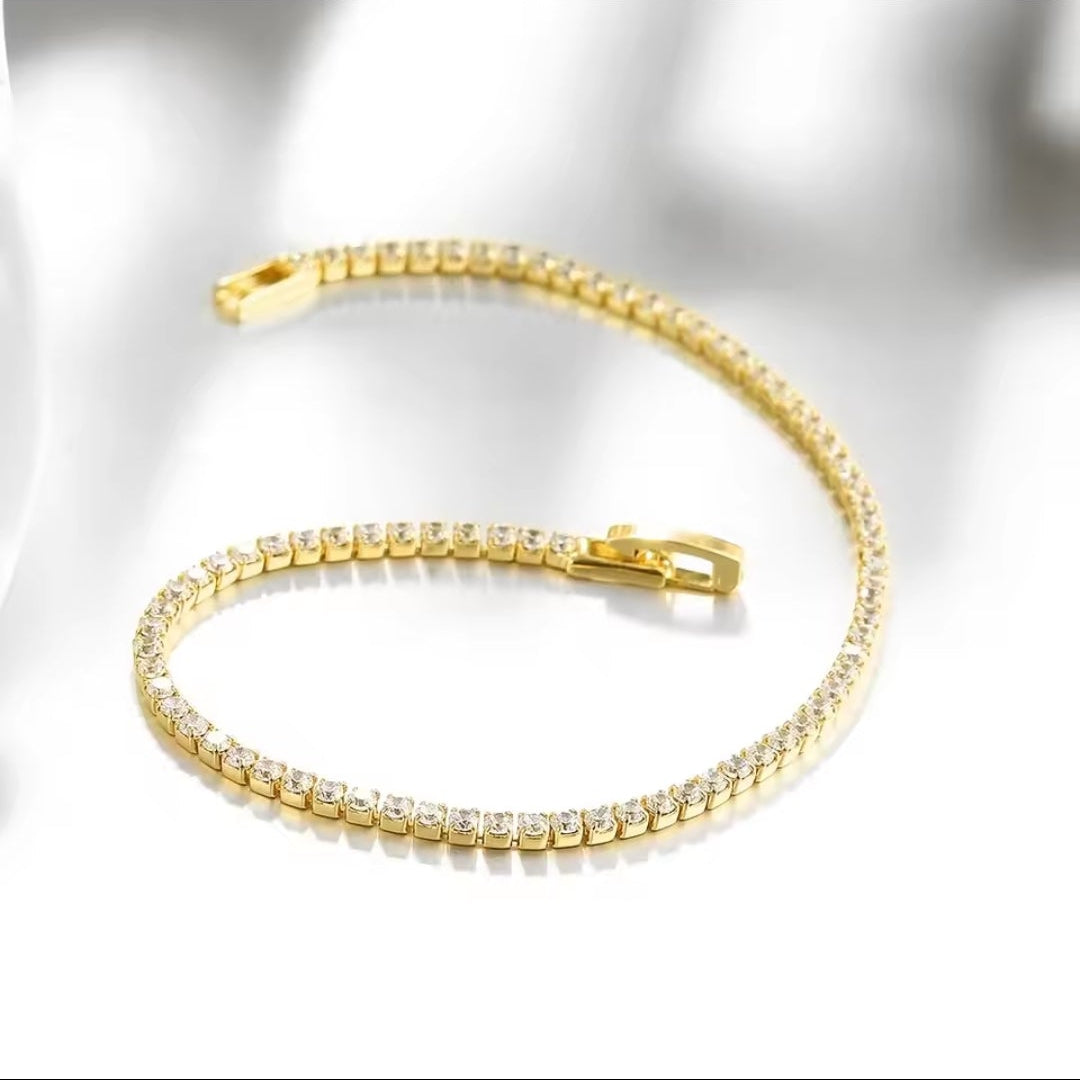 Elegantes Tennis-Armband aus 925 Sterling Silber – Vergoldet mit Zirkon-Kristallen