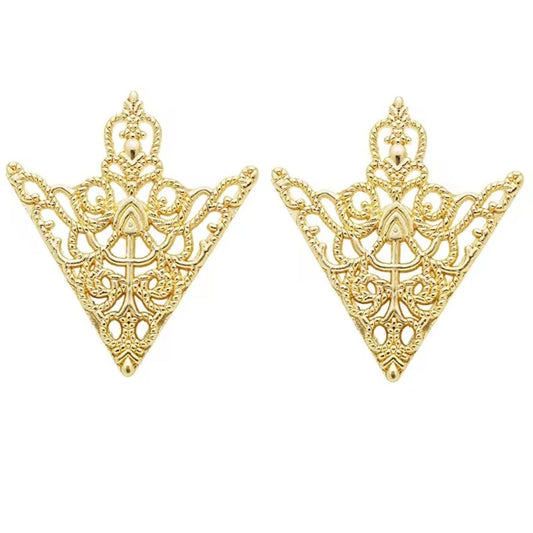 ✨ Vintage Dreieck-Kragenpin – edles Detail mit Statement