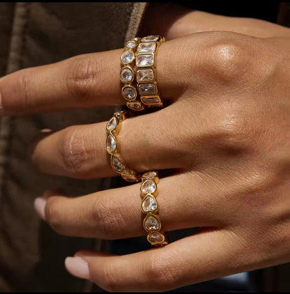Statement Ring Gold | Zeitloser Schmuck mit Steinbesatz
