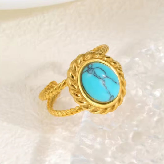 Goldener Ring mit African Turquose Stein